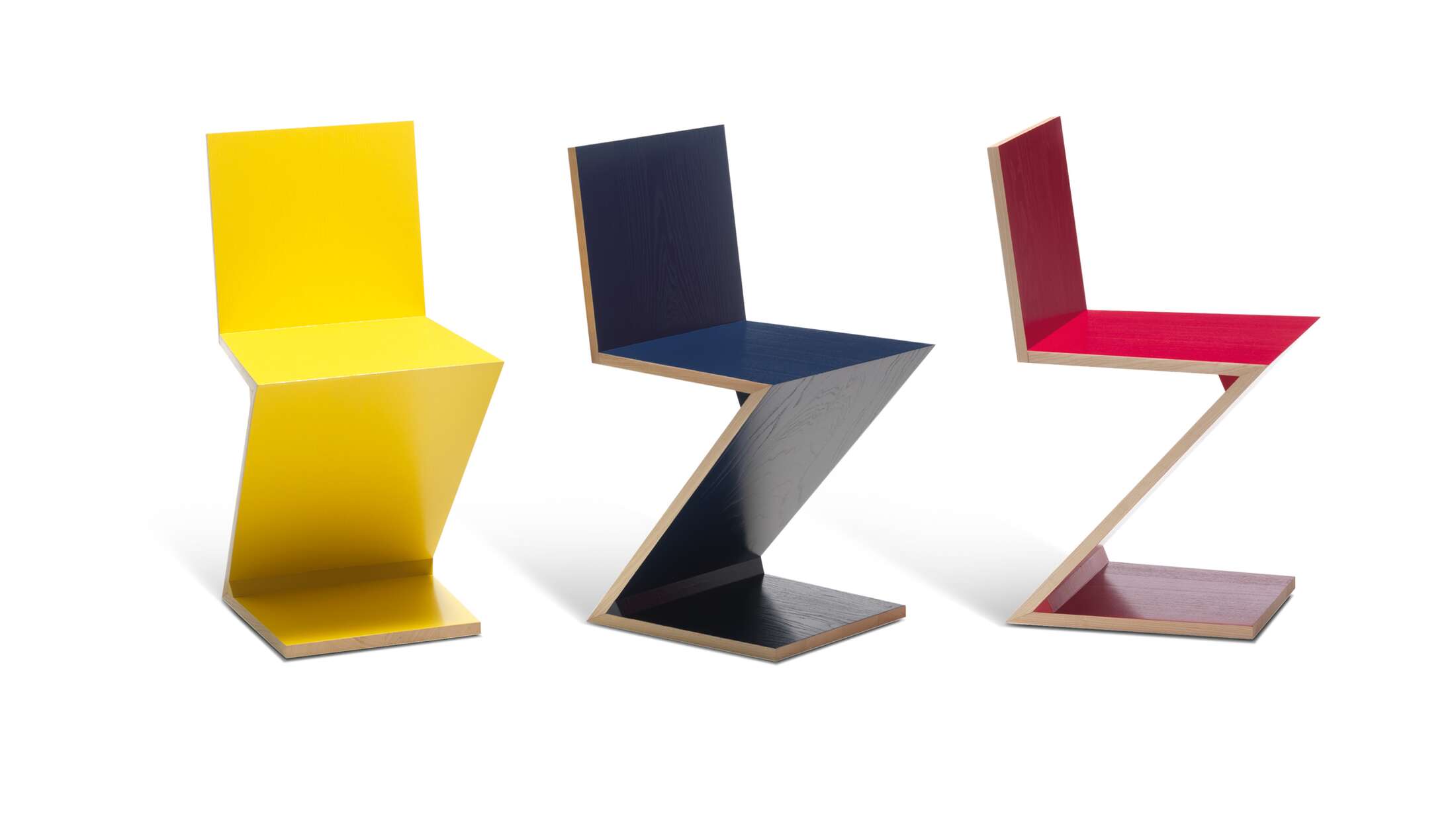 Gerrit T. Rietveld Zig Zag Chair for Cassina